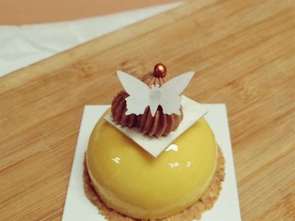 Mango Bombe